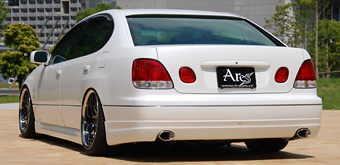 リアハーフスポイラー